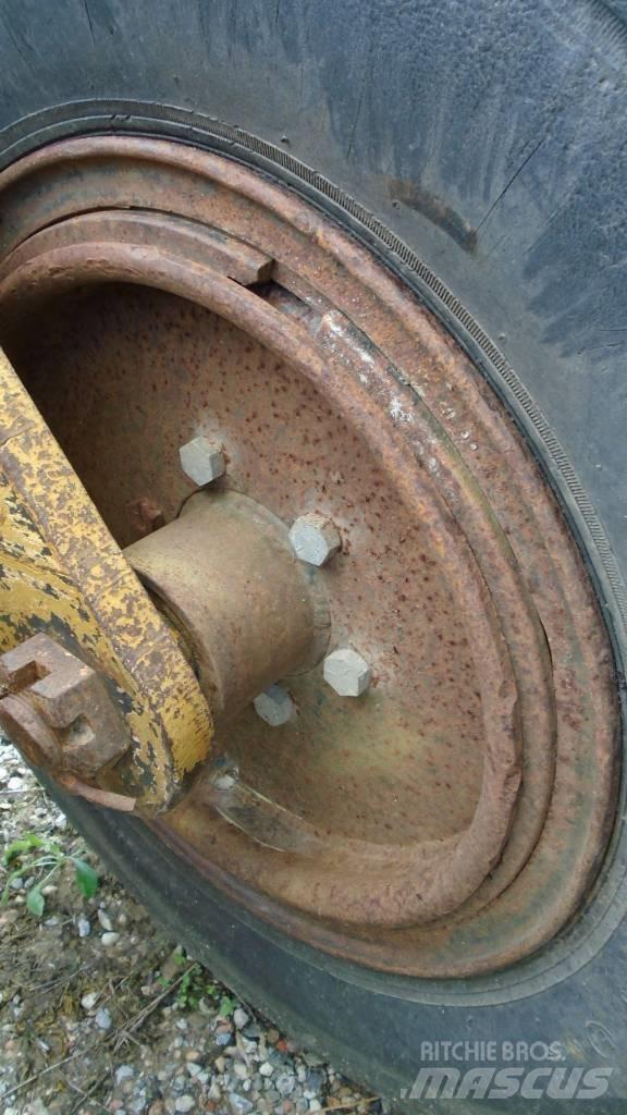  Rivinius R600C Beton tartozékok