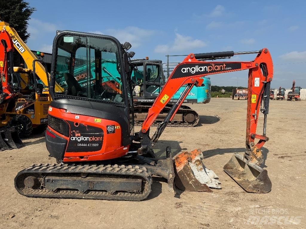 Kubota U 27-4 Mini kotrók < 7t