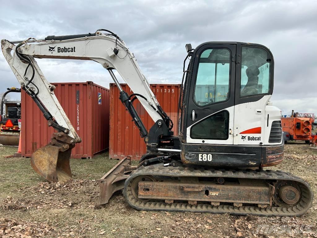 Bobcat E 80 Lánctalpas kotrók