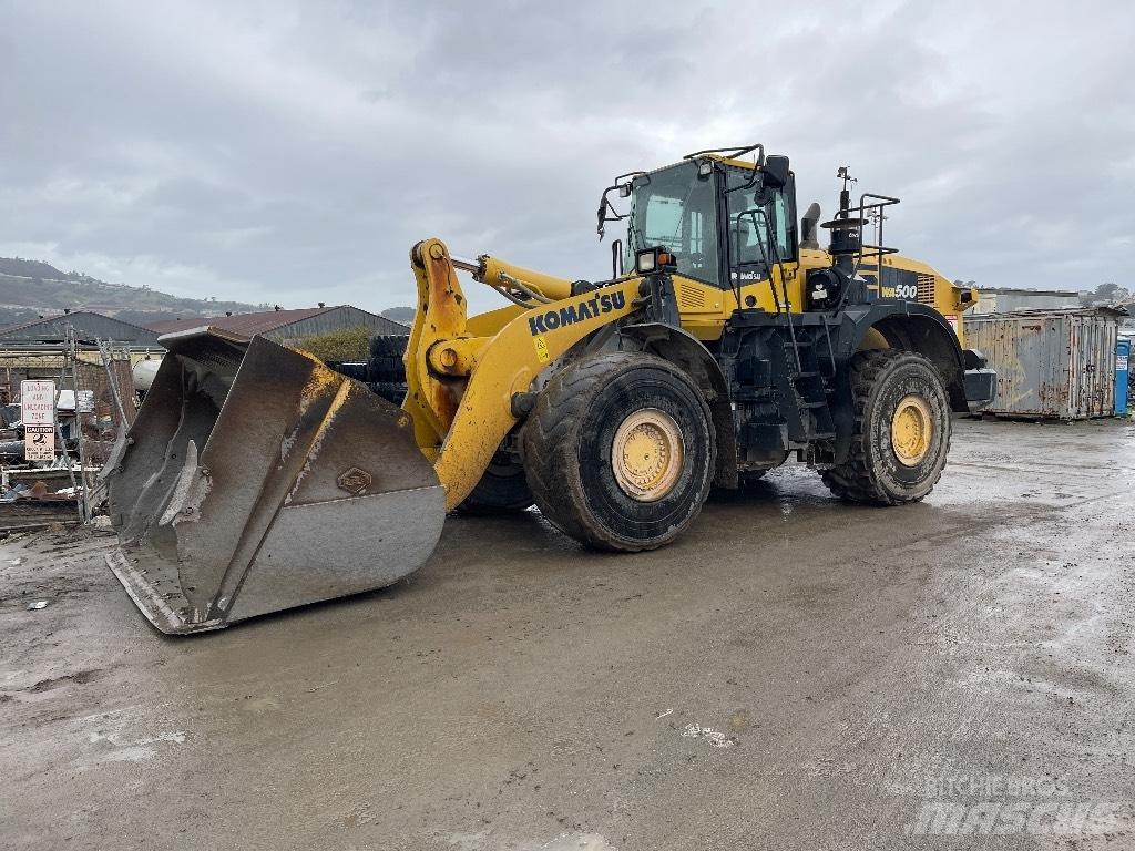 Komatsu WA500-8 Gumikerekes homlokrakodók