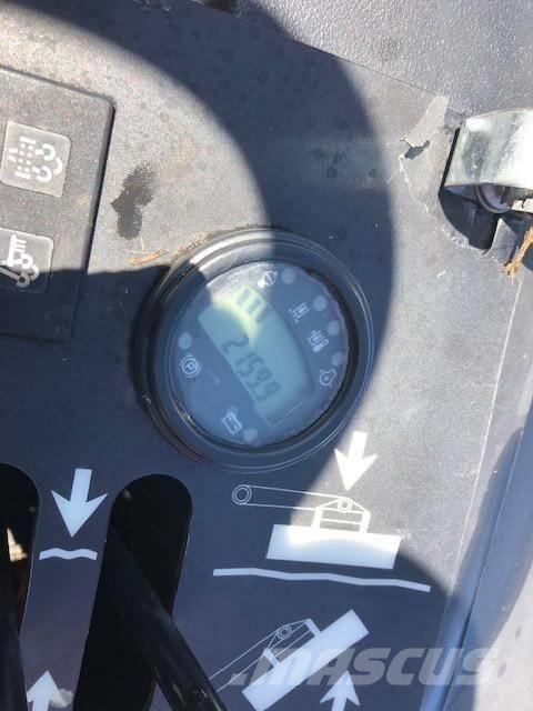 Jacobsen R311T Ráülős fűnyírók