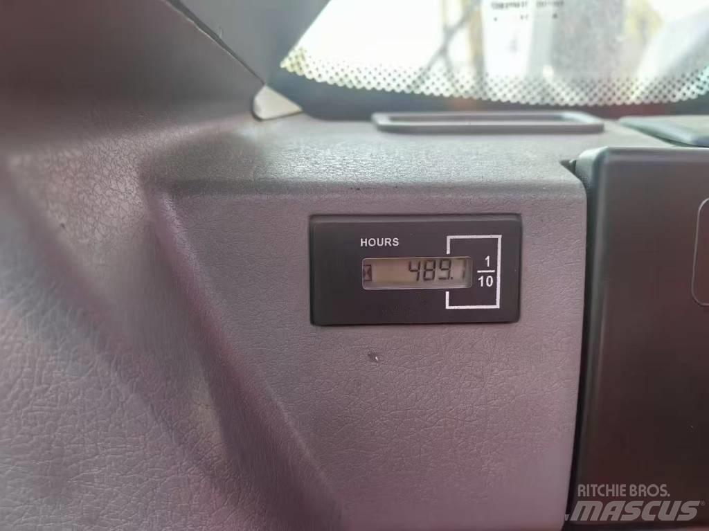 Doosan DX 225 LC Lánctalpas kotrók