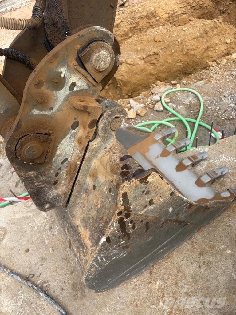 Volvo ECR 88 PLUS Közepes (midi) kotrók 7 t - 12 t