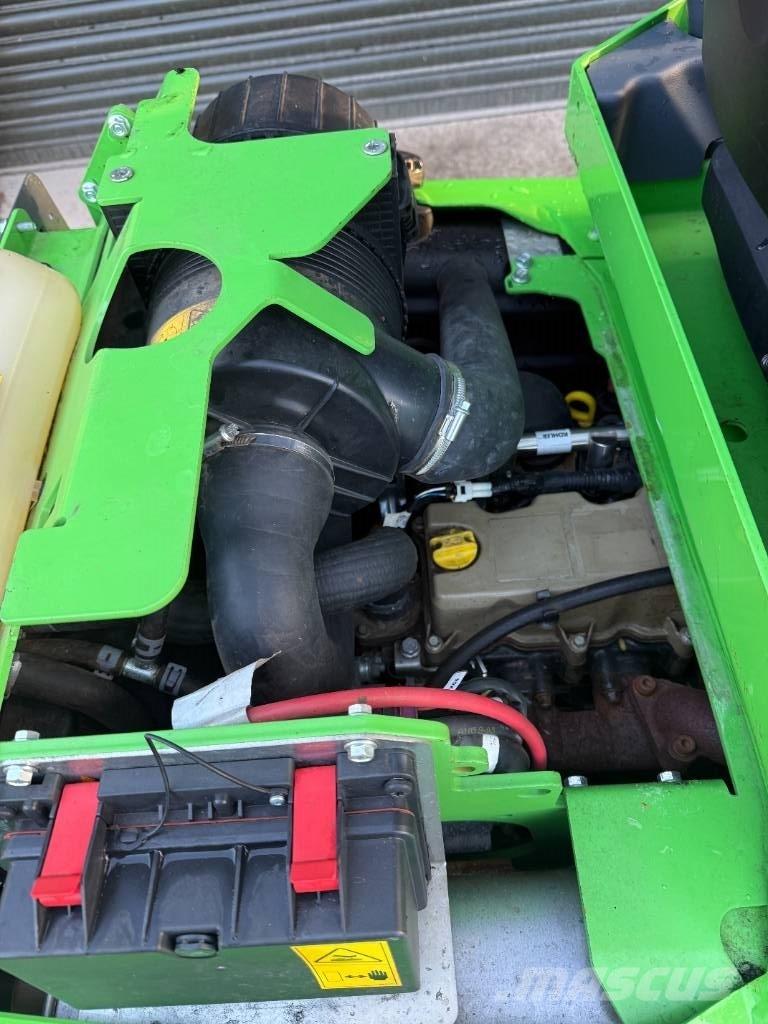 Avant 635 Gumikerekes homlokrakodók