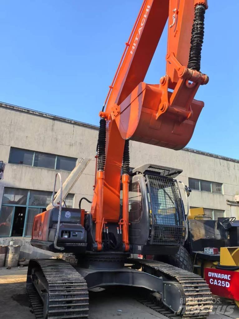 Hitachi ZX 240-3 Lánctalpas kotrók