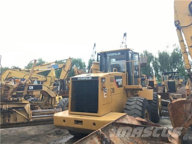 CAT 950C Gumikerekes homlokrakodók