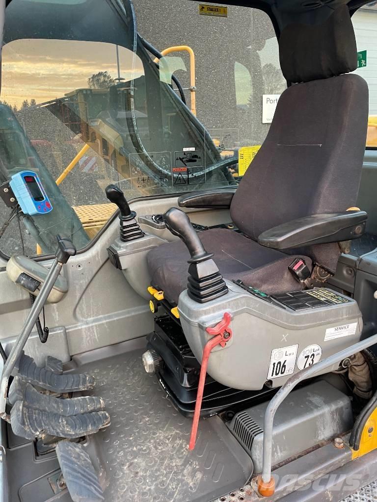 Volvo EC240B Lánctalpas kotrók