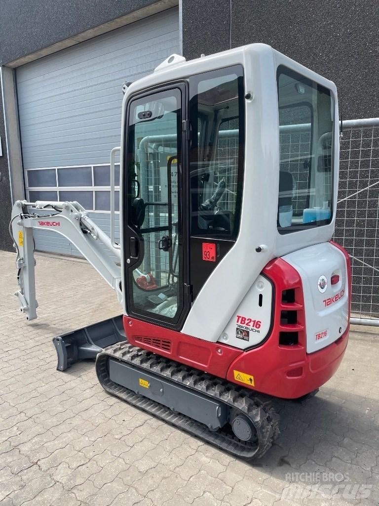 Takeuchi TB216 Mini kotrók < 7t