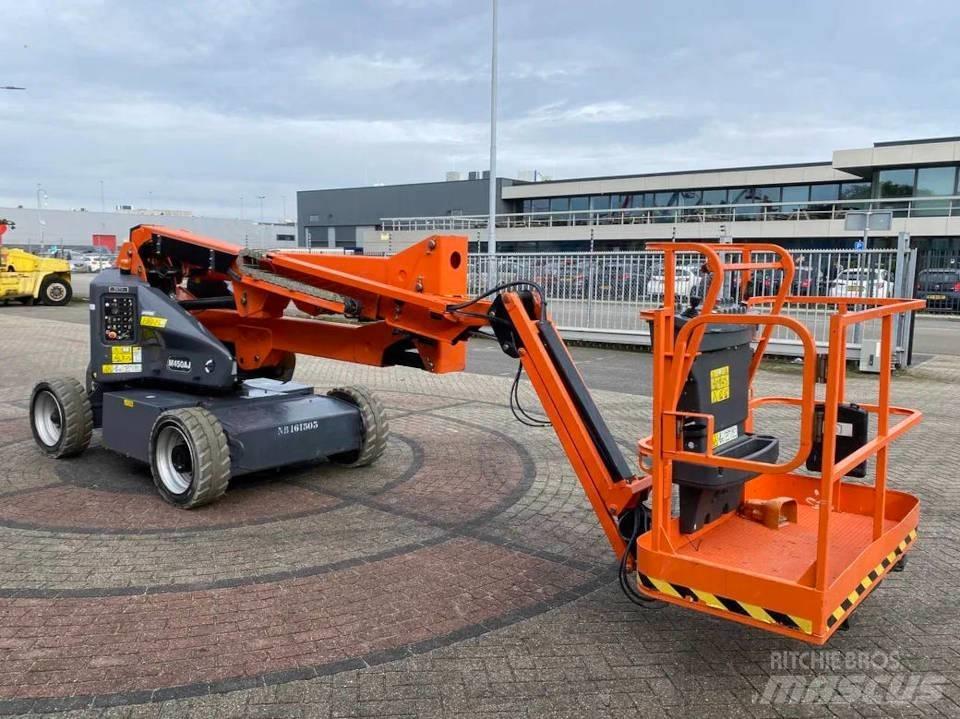 JLG M 450 AJ Karos emelők