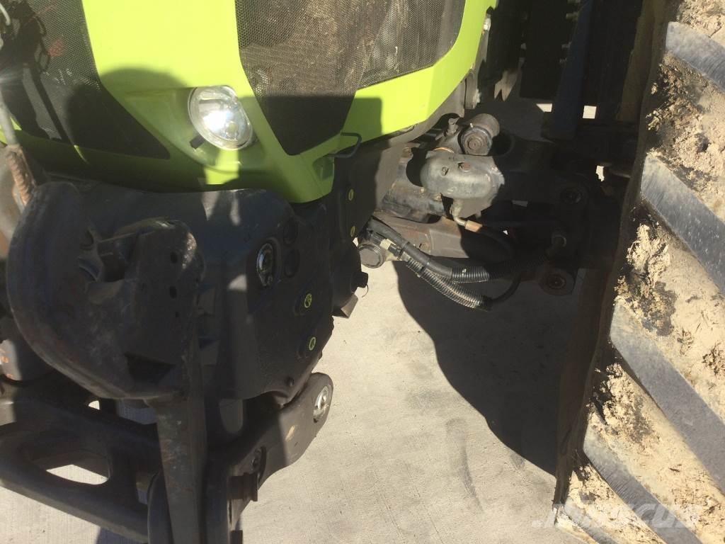CLAAS ARION 620 Traktorok