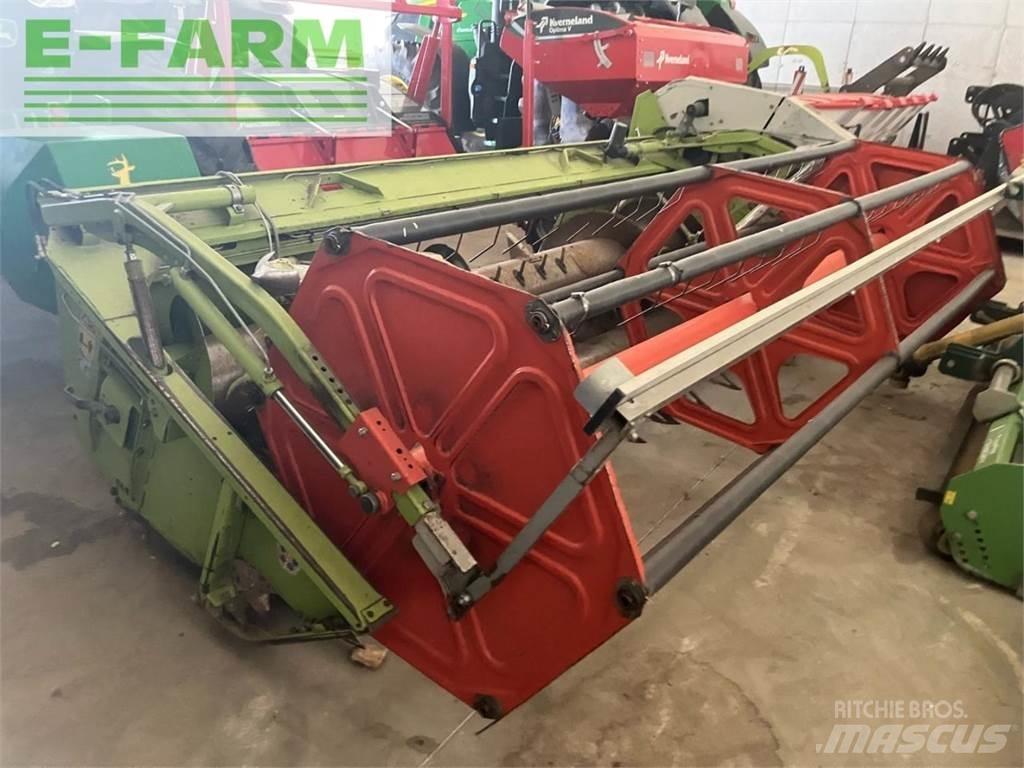 CLAAS Mega 370 Kombájnok