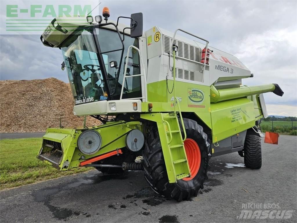 CLAAS Mega 370 Kombájnok