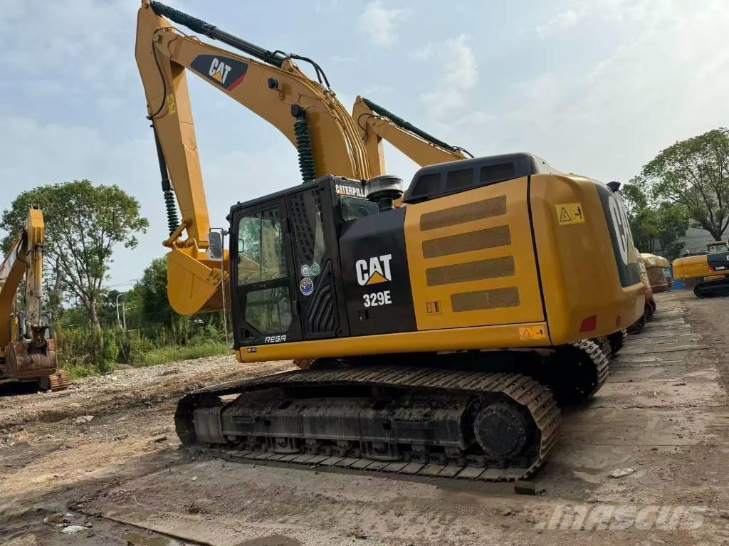 CAT 329 E Lánctalpas kotrók