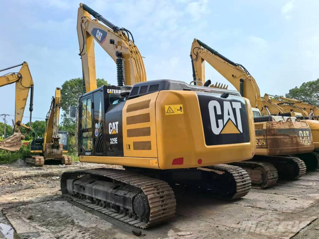 CAT 329 E Lánctalpas kotrók