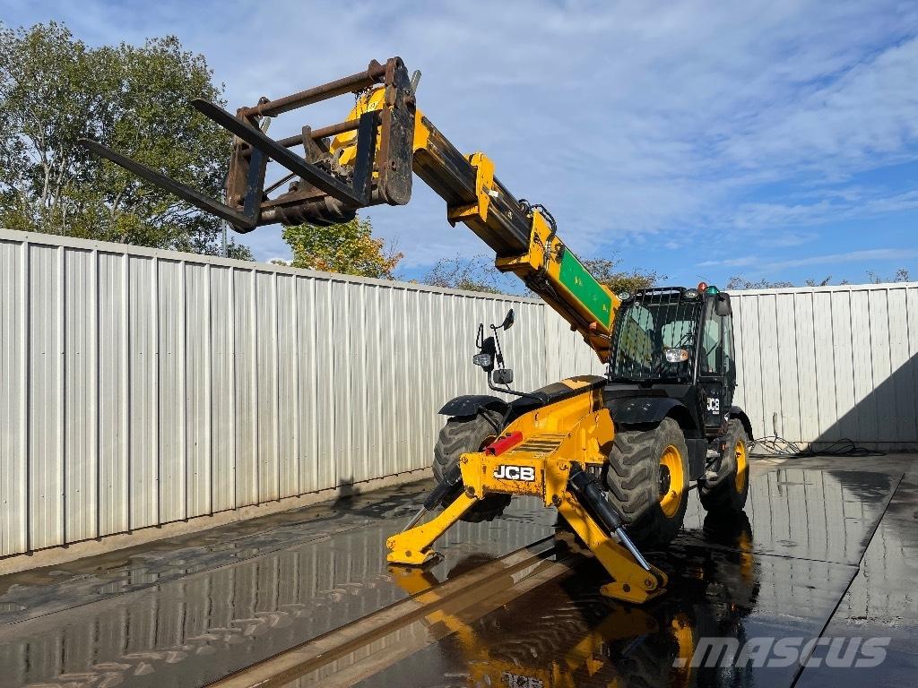 JCB 540-140 Hi Viz Teleszkópos rakodók