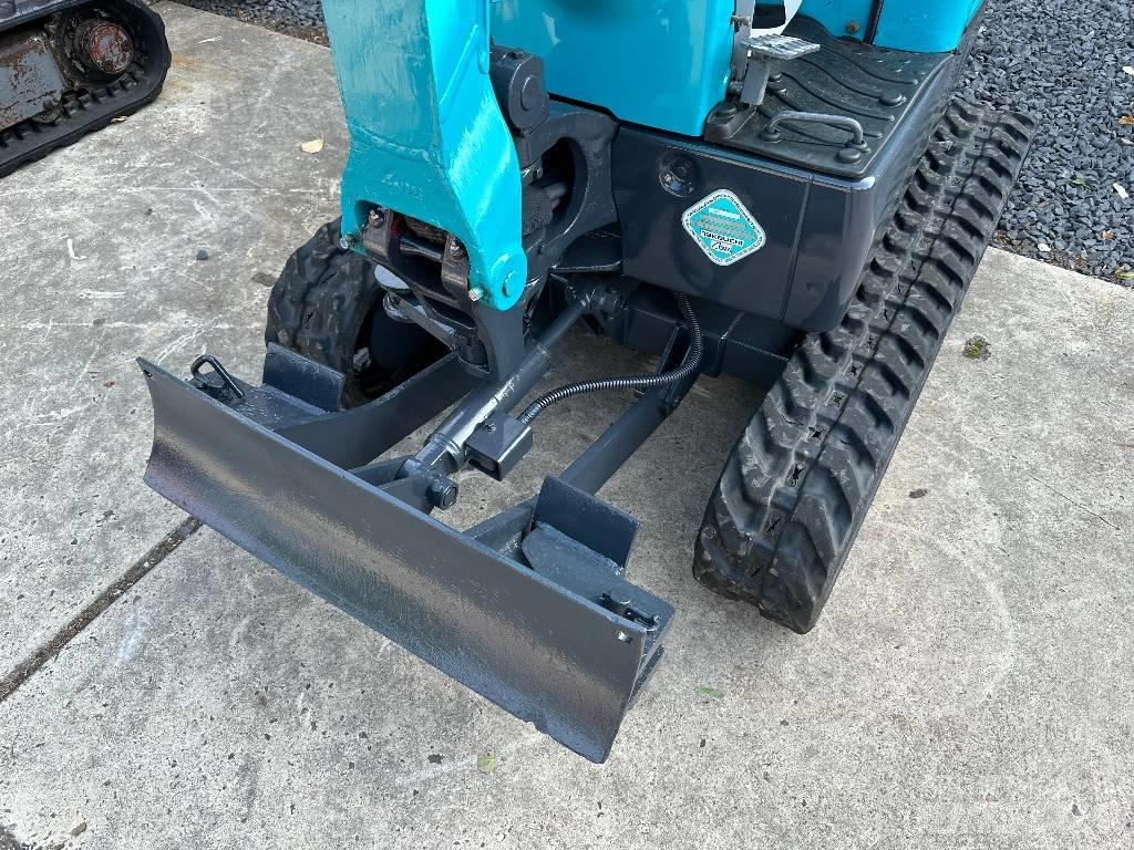 Takeuchi TB 210 Mini kotrók < 7t