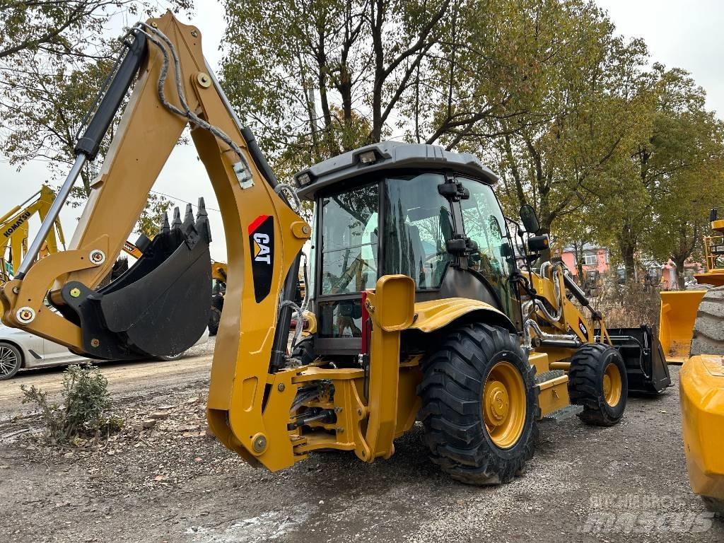 CAT 420F Gumikerekes homlokrakodók