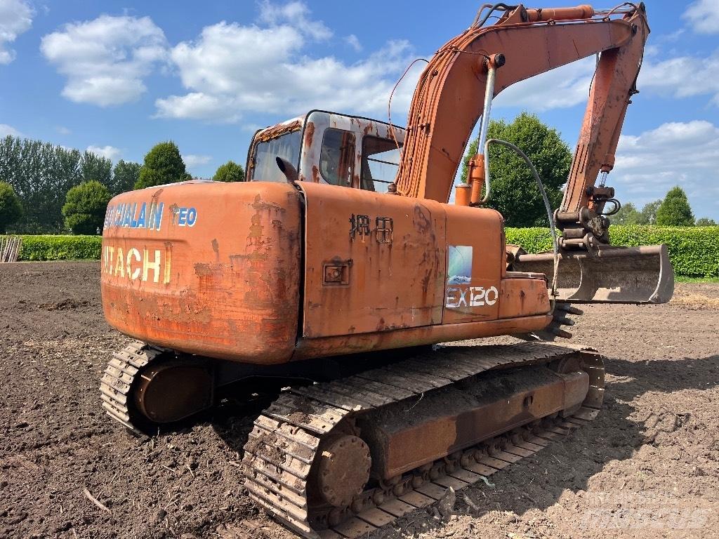 Hitachi EX 120-5 Lánctalpas kotrók