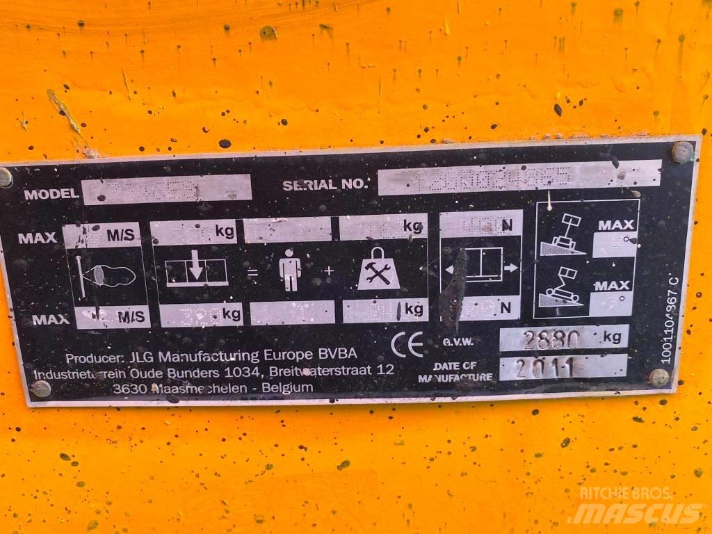 JLG 3246 ES Ollós emelők
