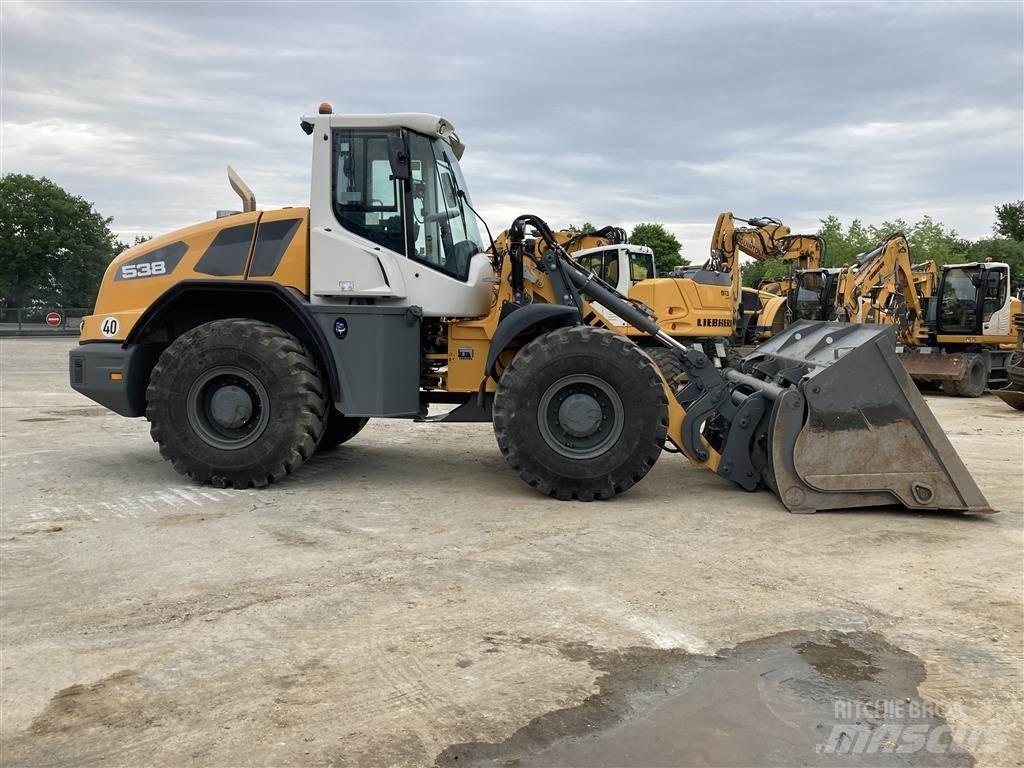 Liebherr L 538 Gumikerekes homlokrakodók