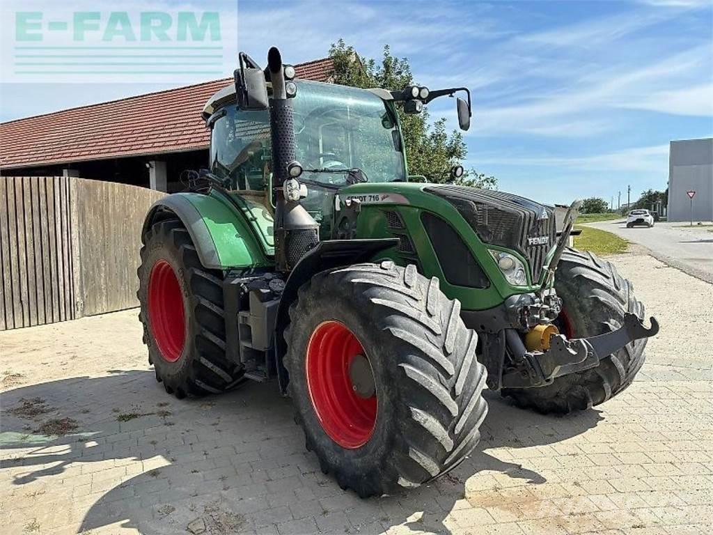 Fendt 716 vo vario Traktorok