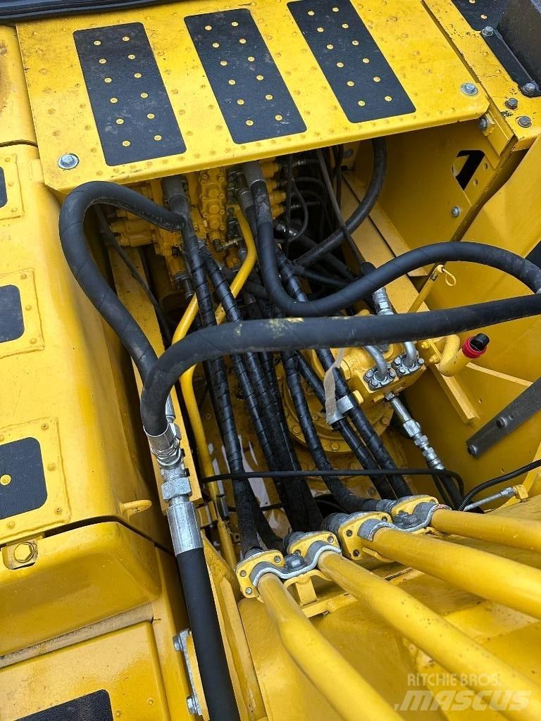 Komatsu PC 200-8 Lánctalpas kotrók
