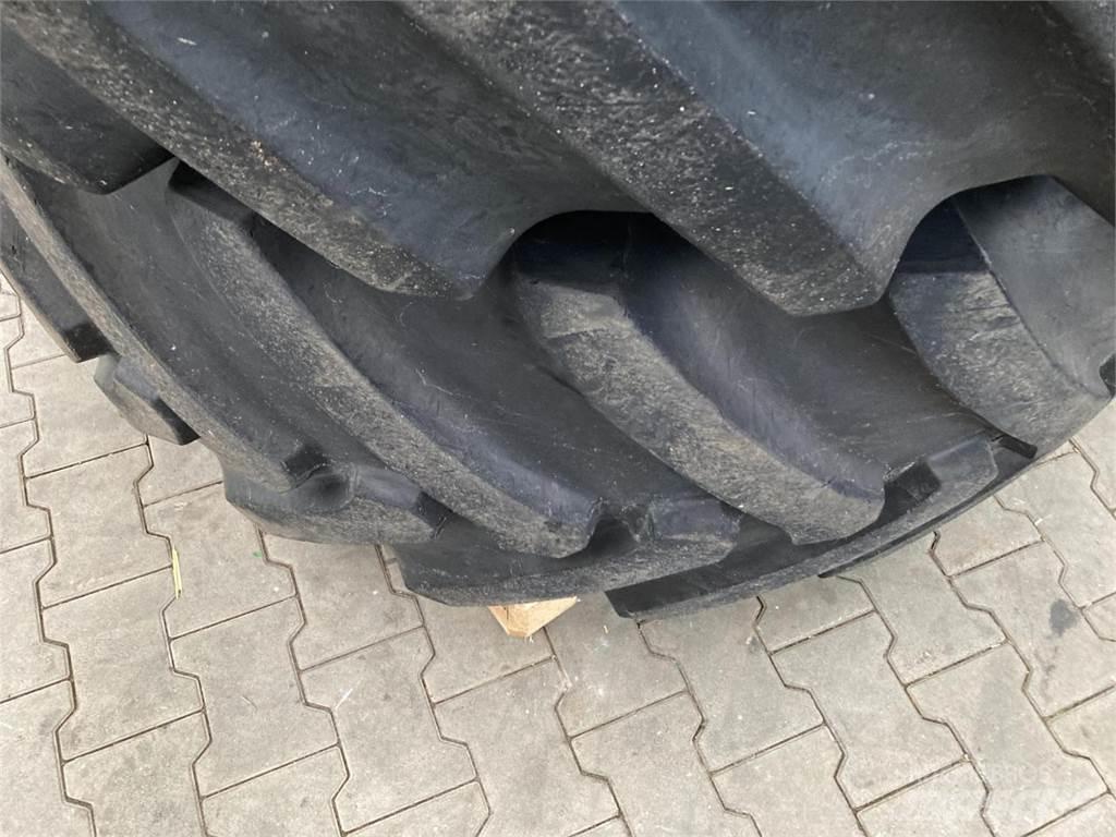 Starmaxx 600/70R30 Gumiabroncsok, kerekek és felnik
