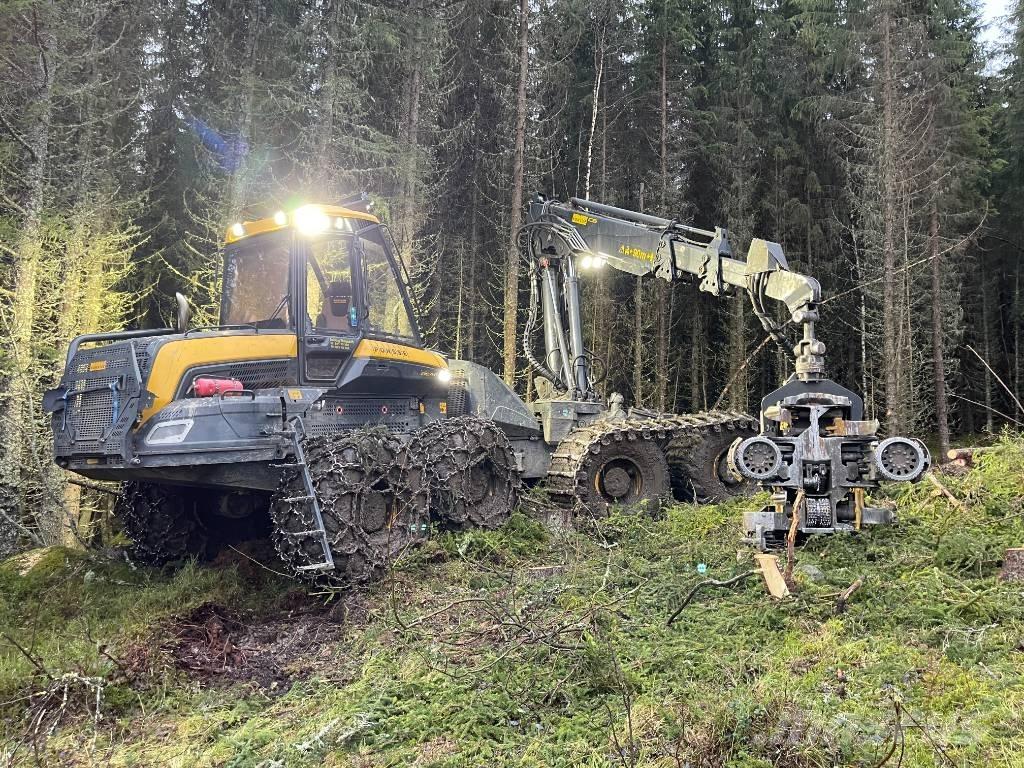 Ponsse BEAR 8W Betakarítók