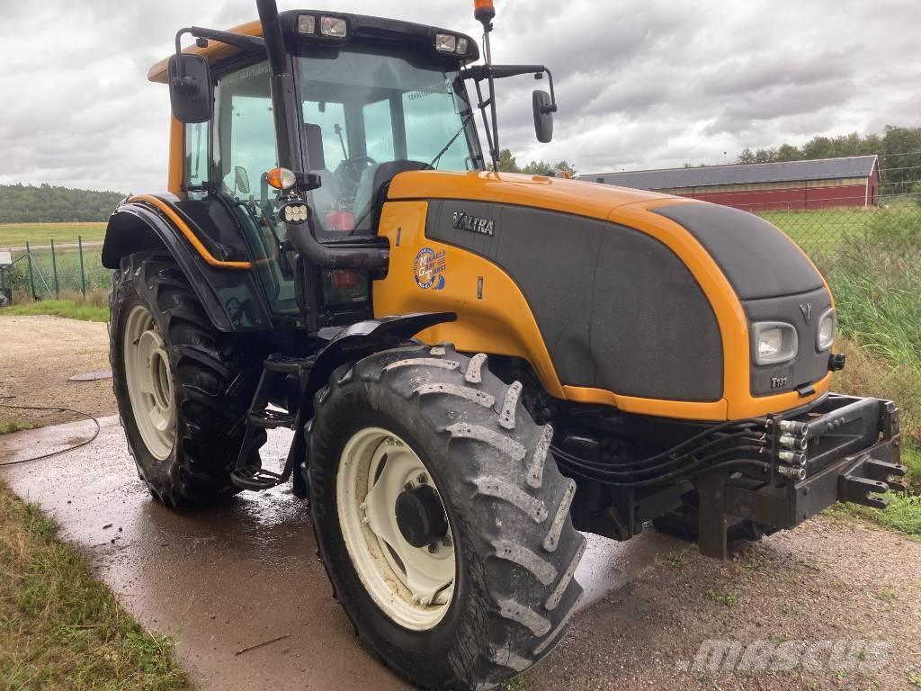 Valtra T 131 Traktorok