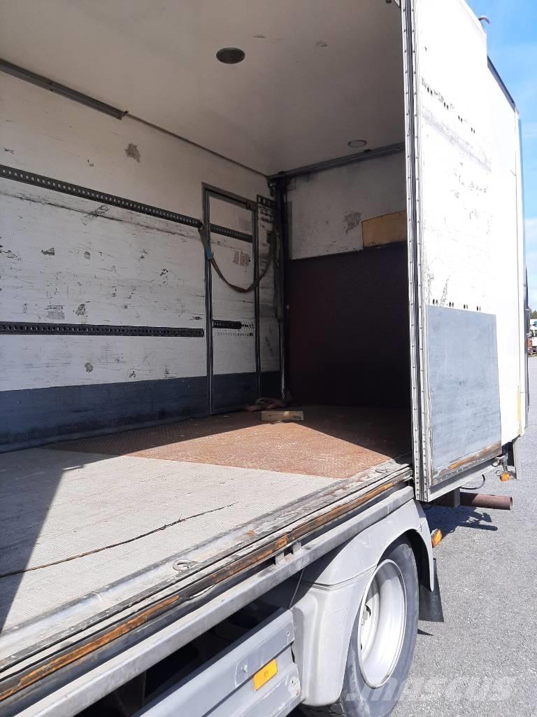 Mercedes-Benz 1523 Hűtős