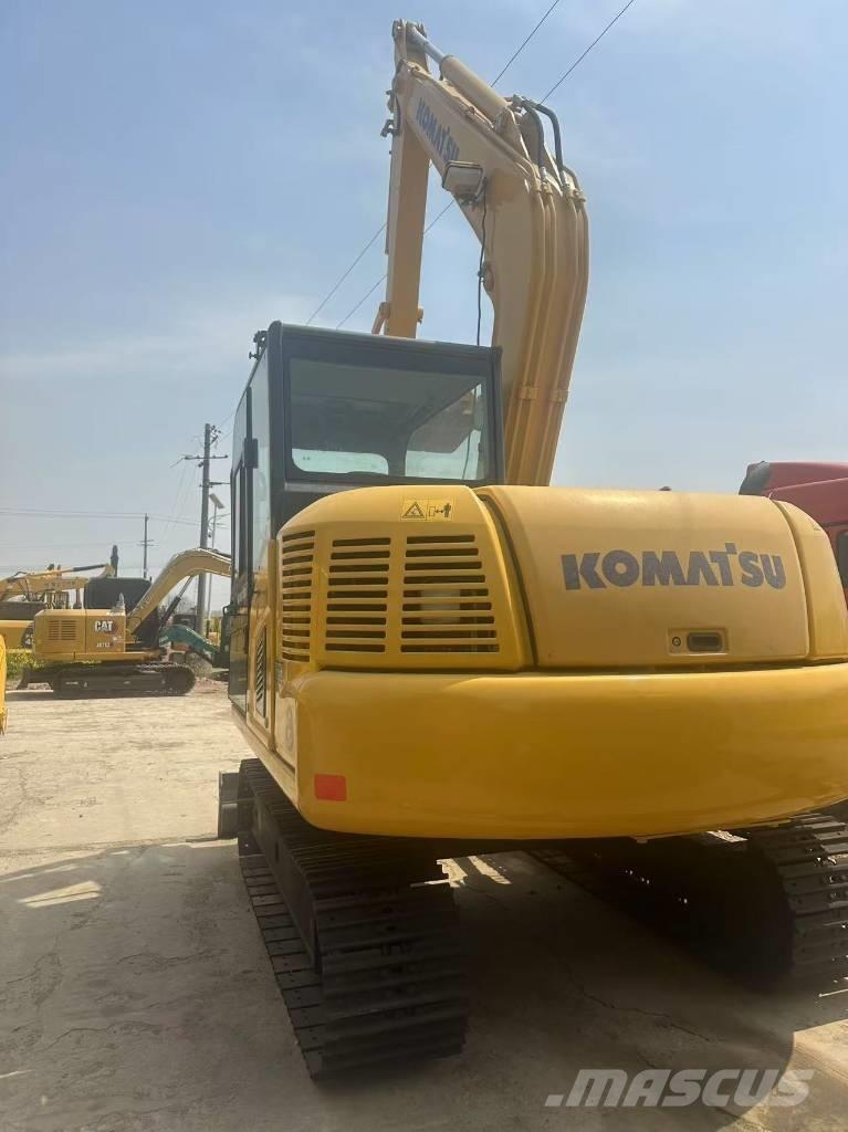 Komatsu PC 70 Lánctalpas kotrók