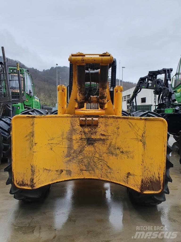 John Deere 540 D Vonszolók