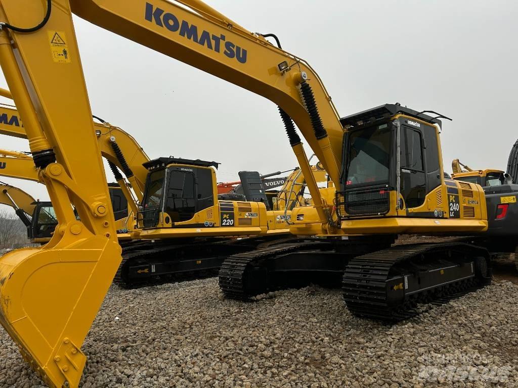 Komatsu 240-8 Lánctalpas kotrók
