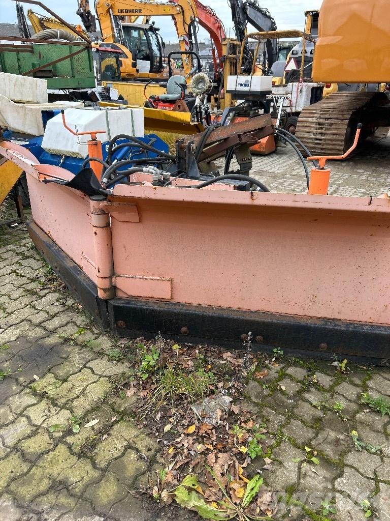 Pronar PUV 2800 Hóeltakarítók