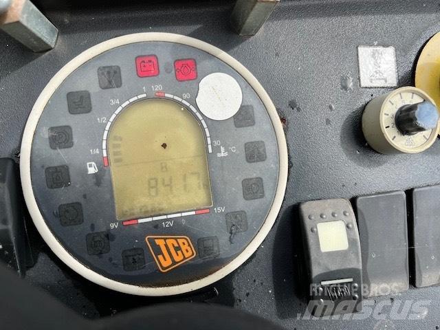 JCB VMT 160-80 Ikerdobos hengerek