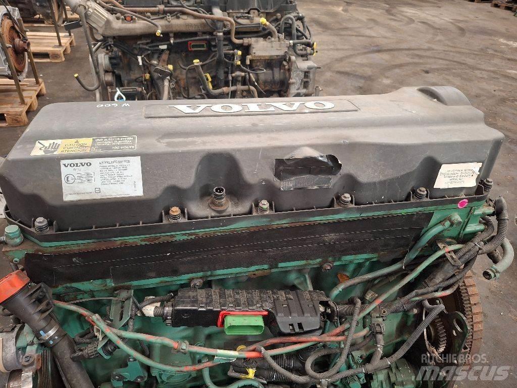 Volvo D11C370 Motorok