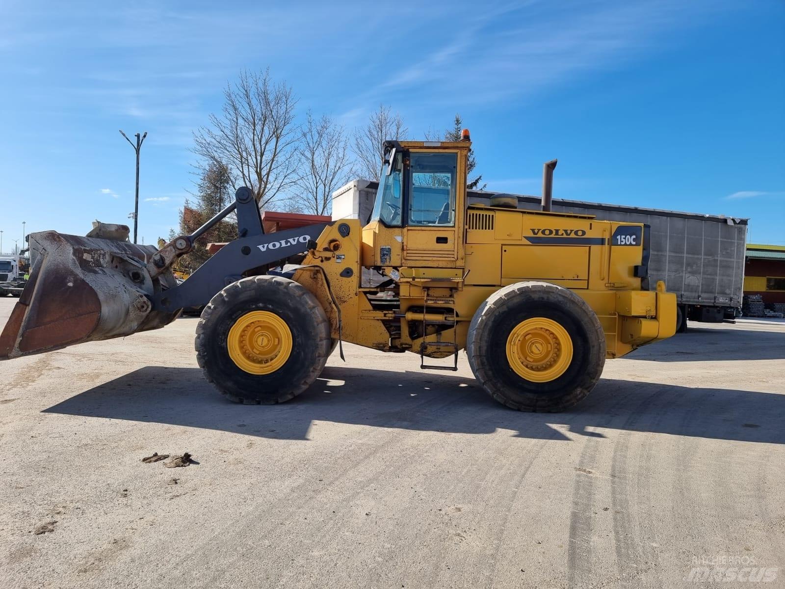 Volvo L 150 C Gumikerekes homlokrakodók
