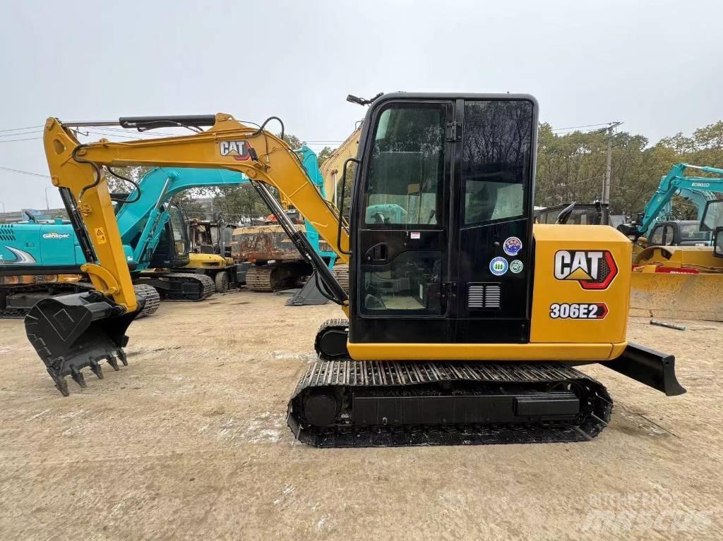 CAT 306E Mini kotrók < 7t