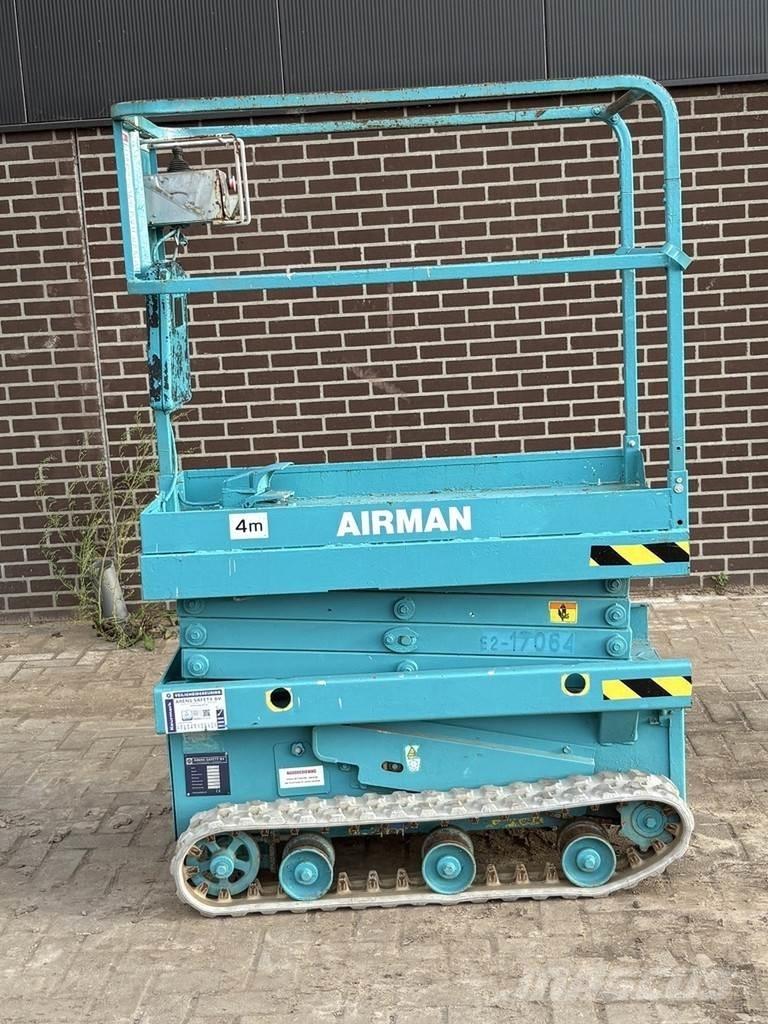 Airman Encl04 Egyéb felvonók és állványok