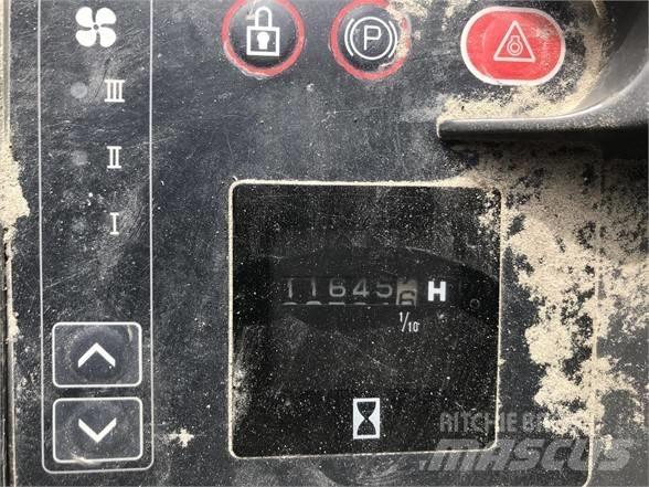 JCB JS 160 W Gumikerekes kotrók