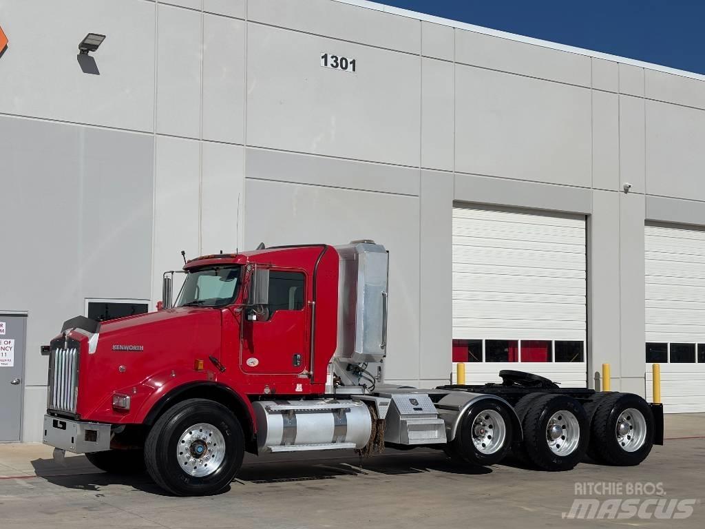 Kenworth T 800 Nyergesvontatók