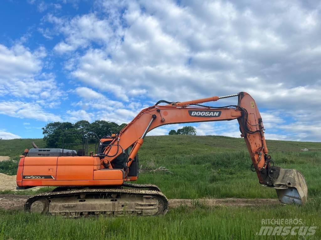 Doosan DX 300 LC Lánctalpas kotrók