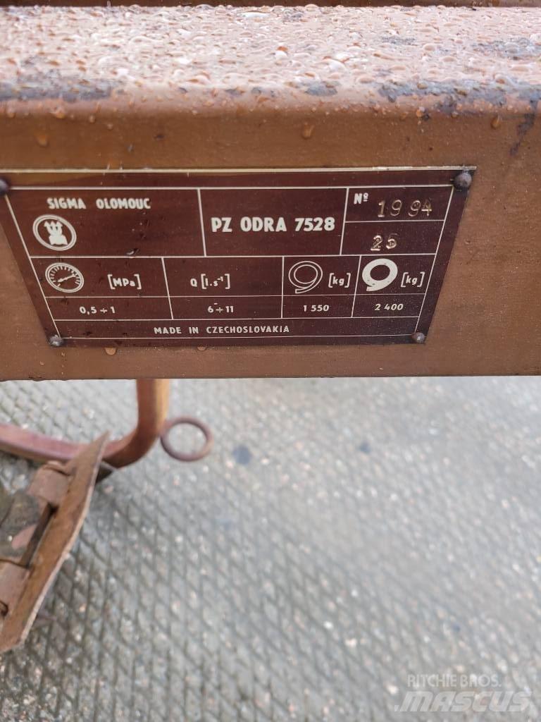 Odra 7528 Öntözőrendszerek