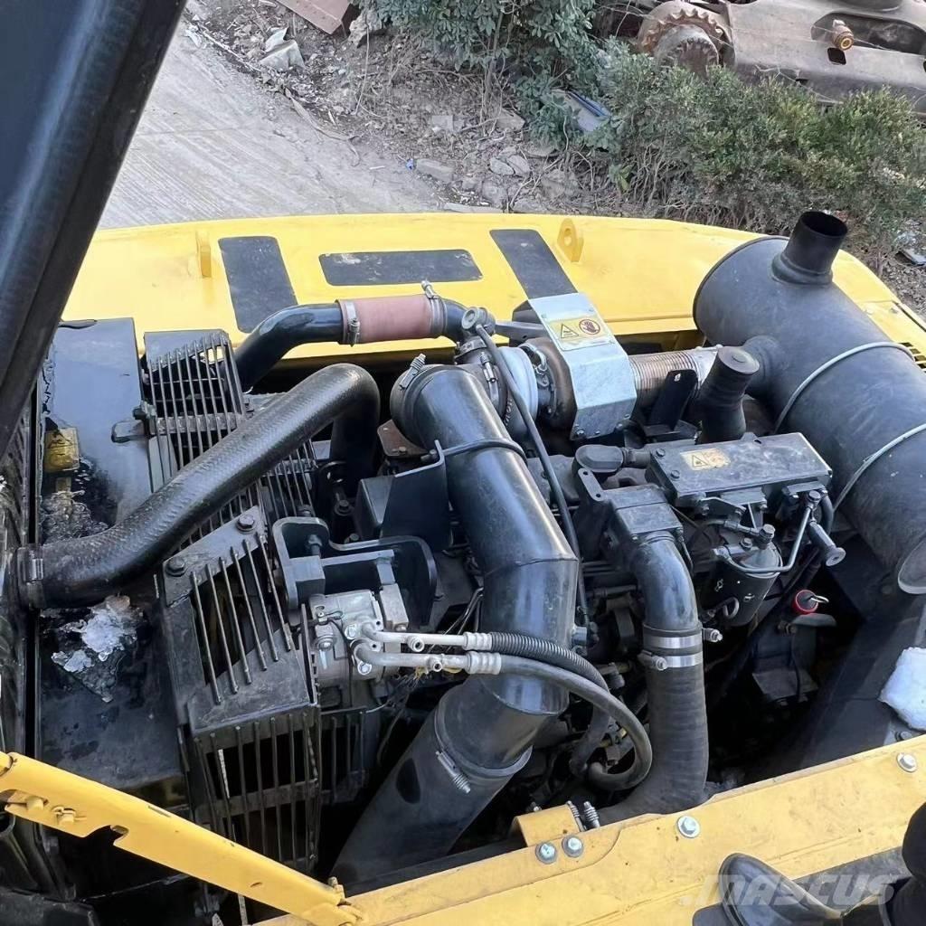 Komatsu PC 360-7 Lánctalpas kotrók