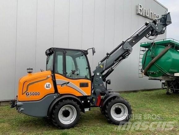 GiANT G5000 Tele Gumikerekes homlokrakodók