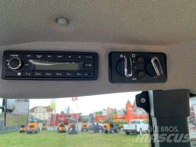 GiANT G5000 Tele Gumikerekes homlokrakodók