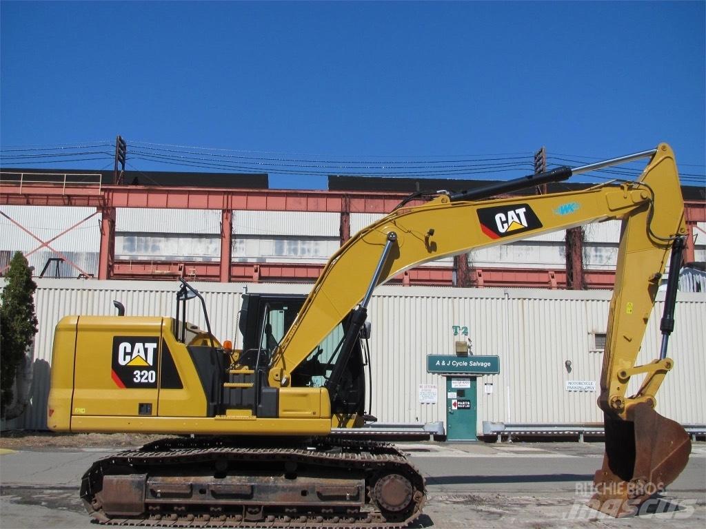 CAT 320 Lánctalpas kotrók