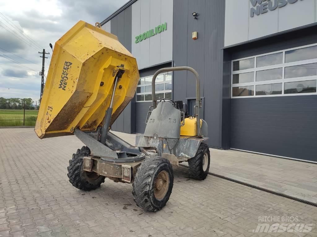 Wacker Neuson 3001 s Mezei dömperek