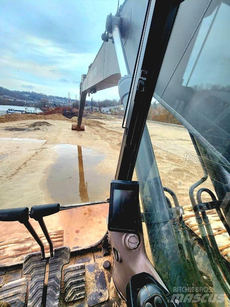 Volvo EC300ELR Lánctalpas kotrók