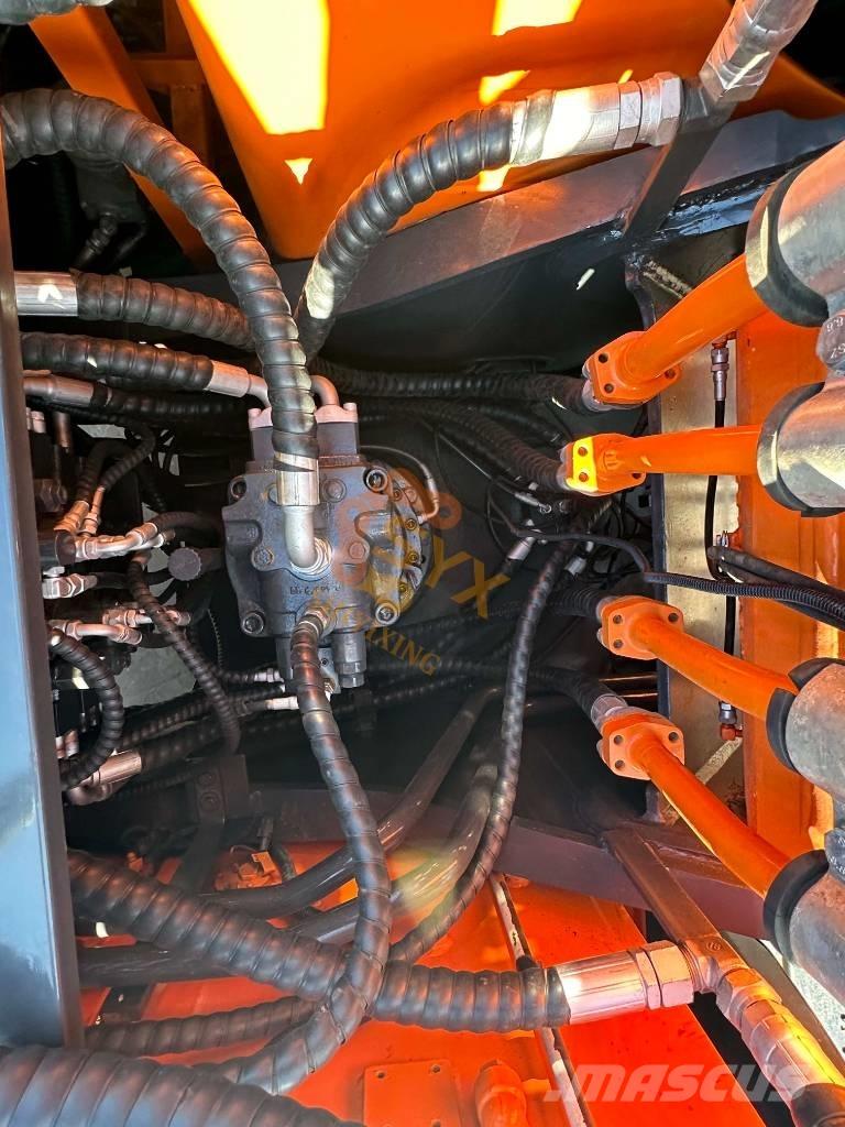 Doosan DX 225 LCA Lánctalpas kotrók